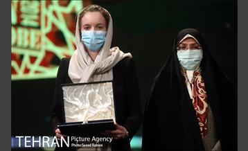 مراسم اختتامیه پنجمین دوره جایزه جهانی خشت طلایی تهران 90