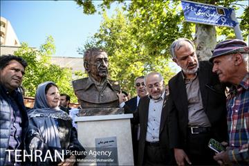 آئین رونمایی از سردیس استاد محمد بهمن بیگی 8