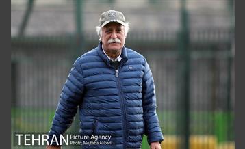 دیدار تیم‌های پیشکسوتان استقلال و خبرنگاران دیدبان