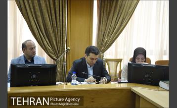 جلسه شهردار تهران با دکتر ربیعی، وزیر تعاون و رفاه اجتماعی 12