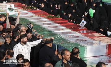 مراسم تشییع پیکرهای ۱۰۰ شهید گمنام 12