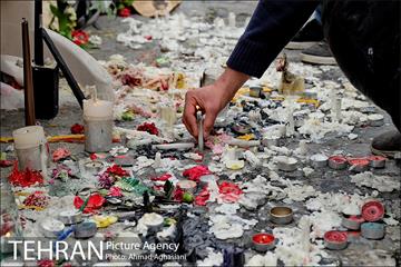 ادای احترام تهرانی ها به شهدای آتش نشان پلاسکو 6