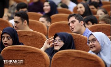 آیین بازگشایی مدارس استثنائی و بهره برداری از ناوگان سرویس این مدارس 13