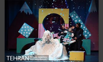 افتتاح و اجرای نمایش موش تا موش‎ 17