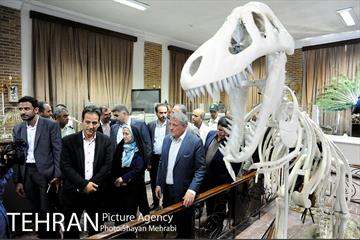 مراسم کلنگ زنی پلازای خیابان دعوتی 27