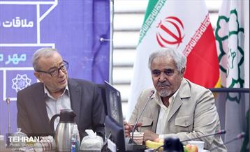 ملاقات معاون مالی و اقتصاد شهری با نخبگان، فرهنگیان و ورزشکاران منطقه 12 7