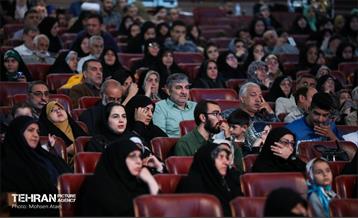 دیدار شهردار تهران با پیشکسوتان عرصه ایثار و شهادت منطقه 17 43