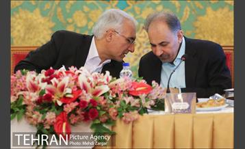 نود و پنجمین اجلاس شهرداران کلانشهرهای کشور  با حضور دکتر نجفی در اصفهان 17