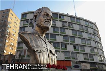 رونمایی از سردیس شهید سردار سلیمانی  14