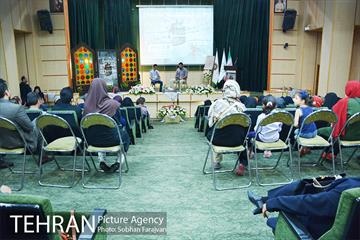 آیین رونمایی از کتاب "پرواز از پنجره جنوبی" 8