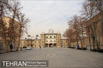 میدان مشق 9