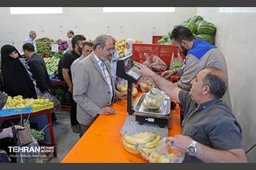 افتتاح بازار میوه و تره‌بار در منطقه 22 13