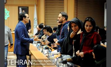 دیدار دانشجویان با شهردار تهران 1