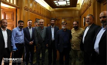 دیدار مدیران باشگاه های ورزشی استقلال و پرسپولیس با شهردار تهران