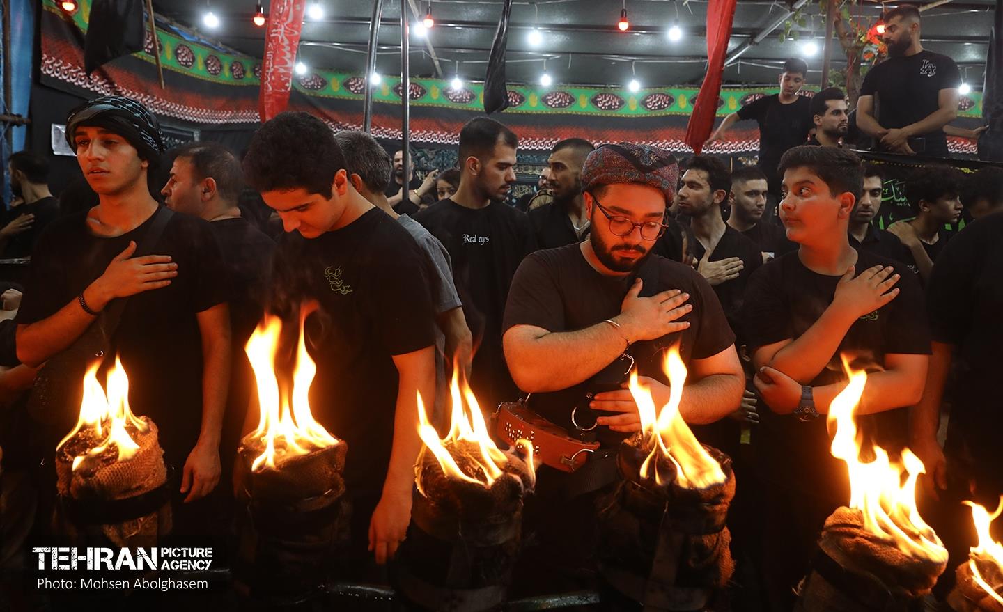 آیین مشعل‌گردانی در دولت آباد تهران 20