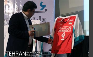 رونمایی پیراهن تیم ملی والیبال 19