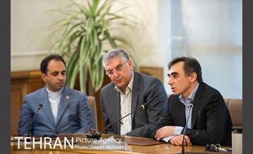 تفاهم نامه همکارى مشترک بازآفرینى شهرى محله هاى هدف شهر تهران بین وزارت راه و شهرسازى و شهردارى تهران 26