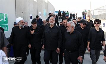 شهردار تهران در آیین وداع با آقای شهید ایران 17