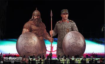 رویداد «شب ایران» در میدان انقلاب اسلامی 29