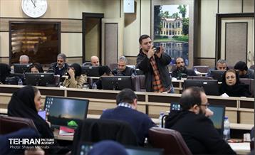 نشست خبری شهردار منطقه یک با اصحاب رسانه 17