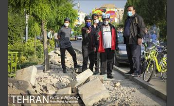 پویش سه شنبه های بدون خودرو در منطقه 8