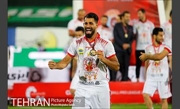 قهرمانی تیم فوتبال پرسپولیس در رقابت‌های لیگ برتر فوتبال 14