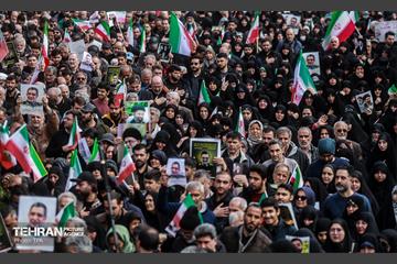 تشییع پیکر سردار شهید علی‌محمد نائینی