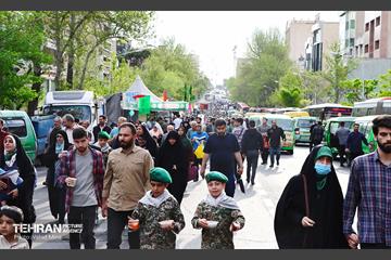 خدمت‌رسانی مواکب منطقه11 به نمازگزاران عید سعید فطر 27