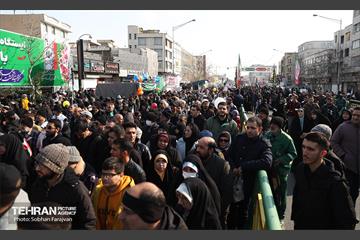 راهپیمایی ۲۲ بهمن در تهران - ۱ 25