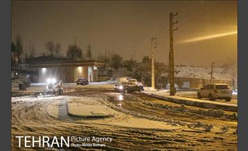 حضور نیروهاى پسماند در نخستین بارش هاى برف تهران 10