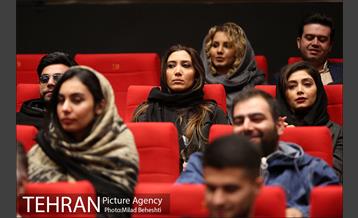 اکران خصوصی سریال نهنگ آبی 9