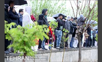 اجرای برنامه عموپورنگ در بوستان زندگی محله هرندی 21