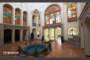 عمارت‌های تاریخی تهران؛ خانه تاریخی ناصر الدین میرزا 33