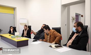 اولین روز داوری محصولات ارائه شده به کندو 16