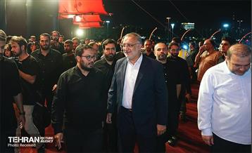 بازدید شهردار تهران از رویداد محرم شهر 15