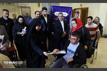 آیین بازگشایی مدارس استثنائی و بهره برداری از ناوگان سرویس این مدارس 1