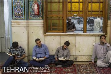 جز خوانی قرآن کریم در حسینیه کربلایی های گلوبندک‎ 11