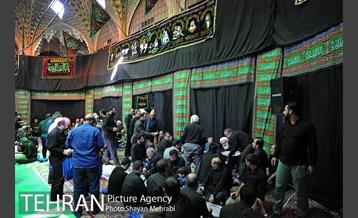 حضور شهردار تهران در مراسم عزاداری تاسوعای حسینی، بازار تهران 8