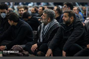 اقامه نماز عید سعید فطر در مصلی امام خمینی(ره)