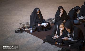 مراسم احیای شب بیست و یکم در میدان امام حسین(ع) 4