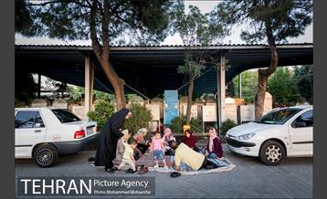 افطاری ساده در گلزار شهدا 1