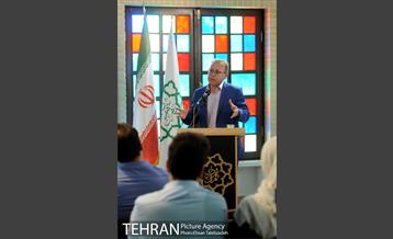 رونمایی از 6 کتاب ارتباطات 3