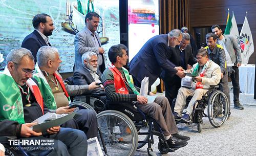 آئین تکریم و تجلیل از جانبازان سرافراز ۸ سال دفاع‌ مقدس 14