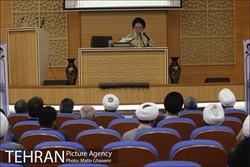 گردهمایی بزرگ ائمه جماعات و مبلغین فرهنگی شرق تهران در آستانه ماه محرم 1