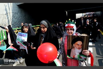 راهپیمایی ۲۲ بهمن در تهران - 3 40