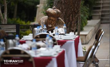 ضیافت افطاری با حضور خانواده های معزز شهدا 4