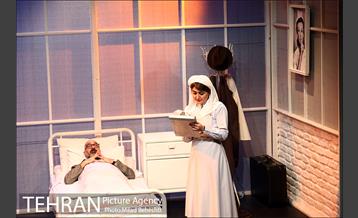 نمایش سکوت سفید 6