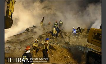 سومین شب عملیات امداد ونجات حادثه پلاسکو 12