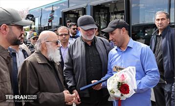 رونمایی از ۵۰ اتوبوس برقی و ۳۵ اتوبوس دوکابین 32