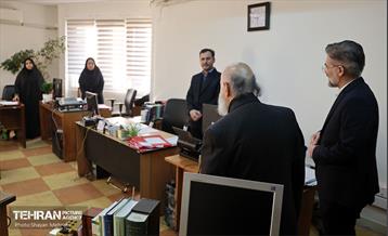 بازدید رئیس شورای شهر از مرکز حقوقی شهرداری تهران 35